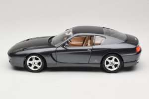 Ferrari 456 GT Harmaa Metallic Erikoismaali Bburago 1:18 3036 D Metalli — kuva 4 / 8