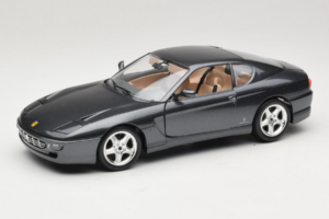 Ferrari 456 GT Harmaa Metallic Erikoismaali Bburago 1:18 3036 D Metalli