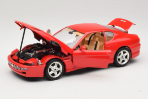 Ferrari 456 GT Punainen Bburago 1:18 3046-R1 Metalli — kuva 2 / 8