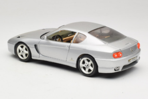 Ferrari 456 GT Hopea Bburago 1:18 3336-S1 Metalli — kuva 7 / 8
