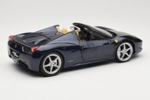 Ferrari 458 Italia Spider Dark Blue Metallic Hot Wheels 1:18 X5529 Metalli — kuva 3 / 8