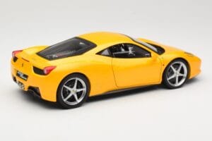 Ferrari 458 Italia Keltainen Hot Wheels 1:18 P9894 Metalli — kuva 3 / 8