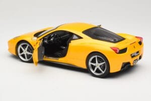 Ferrari 458 Italia Keltainen Hot Wheels 1:18 P9894 Metalli — kuva 5 / 8