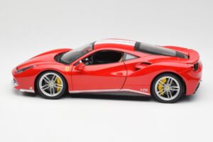 Ferrari 488 GTB Punainen Bburago 1:18 18-76102 Metalli — kuva 4 / 8