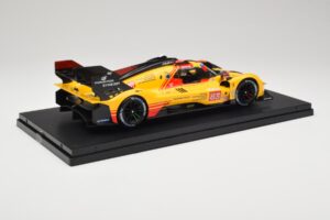 Ferrari 499P Hypercar AF Corse #83 R. Kubica / Y. Ye / R. Shwartzman 24 Hours of Le Mans 2024 Bburago 1:18 18-16313-83-VET Me — kuva 3 / 9