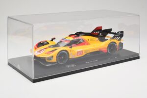 Ferrari 499P Hypercar AF Corse #83 R. Kubica / Y. Ye / R. Shwartzman 24 Hours of Le Mans 2024 Bburago 1:18 18-16313-83-VET Me — kuva 8 / 9