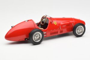 Ferrari 500 F2 #1 A. Ascari F1 Double World Champion 1952-1953 CMC 1:18 M-056 Metalli — kuva 2 / 6