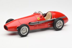 Ferrari 500 F2 #1 A. Ascari F1 Double World Champion 1952-1953 CMC 1:18 M-056 Metalli