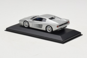 Ferrari 512 M Hopea Minichamps 1:43 430074120 Metalli — kuva 3 / 4
