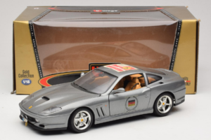 Ferrari 550 Maranello 25 Ferrari Model Club Hopea Bburago 1:18 3344-S1 Metalli — kuva 7 / 7
