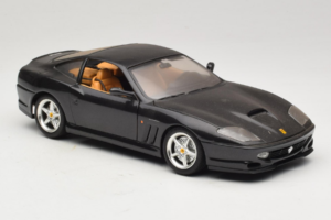 Ferrari 550 Maranello Musta Metallic Bburago 1:18 3344-B1 Metalli — kuva 6 / 8
