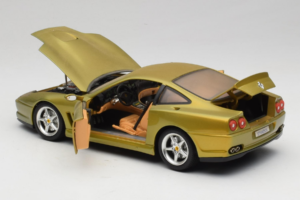 Ferrari 550 Maranello Gold Metallic Braccio & Gotz Bburago 1:18 3044-G1 Metalli — kuva 5 / 8