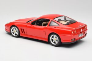 Ferrari 550 Maranello Punainen Bburago 1:18 3064 Metalli — kuva 7 / 8