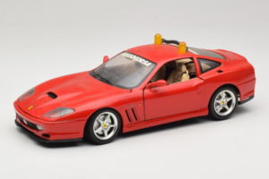 Ferrari 550 Maranello Safety Car Rosso Corsa Bburago 1:18 3064-P1 Metalli