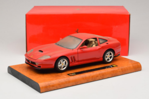 Ferrari 550 Maranello Technik Museum Speyer Edition Bburago 1:18 B001 Metalli — kuva 8 / 8