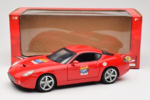 Ferrari 575 GTZ Zagato Punainen Hot Wheels 1:18 L2960 Metalli — kuva 8 / 8