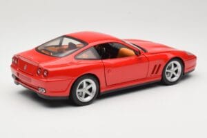 Ferrari 575M Maranello Punainen Hot Wheels 1:18 54937 Metalli — kuva 3 / 8