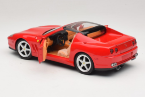 Ferrari 575M Superamerica Punainen Hot Wheels 1:18 J2858 Metalli — kuva 5 / 8