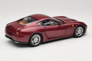 Ferrari 599 GTB Fiorano Tummanpunainen Hot Wheels 1:18 M1200 Metalli — kuva 3 / 8