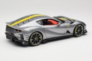 Ferrari 812 Competizione Grigio Coburn Bburago 1:18 18-01647 Metalli — kuva 3 / 8