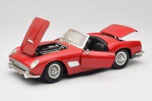 Ferrari California Avoauto Punainen Tonka 1:18 01109-P1 Metalli — kuva 2 / 8