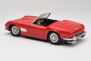 Ferrari California Avoauto Punainen Tonka 1:18 01109-P1 Metalli — kuva 7 / 8