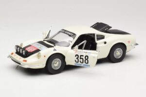 Ferrari Dino 246 GT Valkoinen Anson 1:18 3580 Metalli — kuva 2 / 8