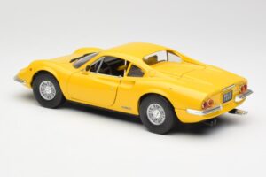 Ferrari Dino 246 GT Keltainen Anson 1:18 30301W Metalli — kuva 7 / 8