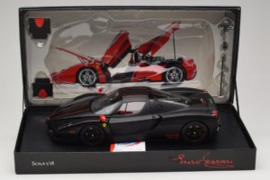 Ferrari Enzo Matt Black Rajoitettu Erä BBR 1:18 HE180029 Metalli — kuva 9 / 9