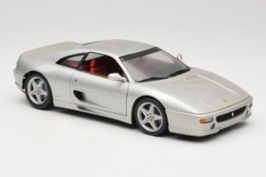 Ferrari F355 Berlinetta Hopea UT Models 1:18 180074020-S1 Metalli — kuva 6 / 8
