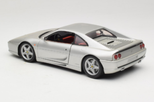 Ferrari F355 Berlinetta Hopea UT Models 1:18 180074020-S1 Metalli — kuva 7 / 8