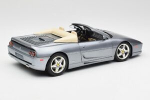 Ferrari F355 Spider Hopea Hot Wheels 1:18 23907-M1 Metalli — kuva 3 / 8