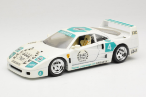 Ferrari F40 4444 Tage Garanta #4 Valkoinen Bburago 1:18 3332-W5 Metalli