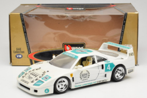 Ferrari F40 4444 Tage Garanta #4 Valkoinen Bburago 1:18 3332-W5 Metalli — kuva 8 / 8