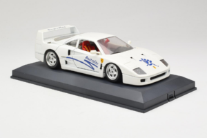 Ferrari F40 Autoliv Valkoinen Rajoitettu Painos 150 kpl Exclusive Cars 1:18 EC001 Metalli — kuva 6 / 9