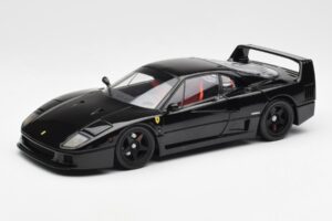 Ferrari F40 Musta Kyosho 1:18 08416BK Metalli