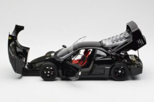 Ferrari F40 Musta Kyosho 1:18 08416BK Metalli — kuva 5 / 10