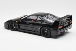 Ferrari F40 Musta Kyosho 1:18 08416BK Metalli — kuva 9 / 10