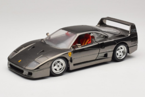 Ferrari F40 Chrome Black Bburago 1:18 3401-B1 Metalli