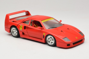 Ferrari F40 Club Deutschland Punainen Bburago 1:18 3032-L3 Metalli — kuva 6 / 8