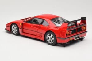 Ferrari F40 Competizione Test Version Punainen Hot Wheels 1:18 P9922 Metalli — kuva 7 / 8