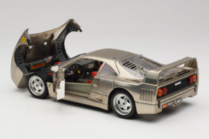 Ferrari F40 Dark Chrome Silver Kroymans Rajoitettu Painos Bburago 1:18 3032-C2 Metalli — kuva 5 / 8