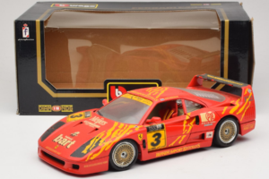 Ferrari F40 Evoluzione #3 Brummel Punainen 1987 Bburago 1:18 3022-P2 Metalli — kuva 8 / 8
