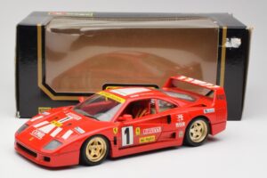 Ferrari F40 Evoluzione Bburago 1:18 3042 Metalli — kuva 8 / 8