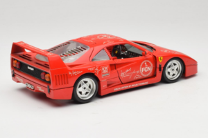 Ferrari F40 Evoluzione FC Nürnberg Special Edition Punainen Bburago 1:18 3042-FCN Metalli — kuva 3 / 8