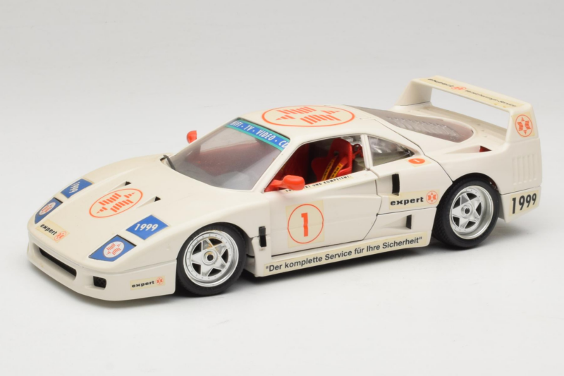 Ferrari F40 #1 Expert Valkoinen 1987 Bburago 1:18 3332-W2 Metalli