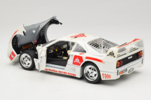 Ferrari F40 Kart-o-Mania Valkoinen Bburago 1:18 3332-W3 Metalli — kuva 5 / 8