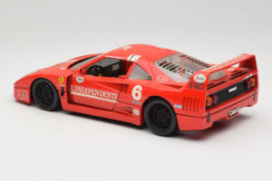 Ferrari F40 #6 V. Colombo L'Indipendente Punainen 1987 Bburago 1:18 3032-L1 Metalli — kuva 7 / 8