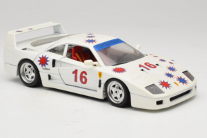 Ferrari F40 #16 Borsenmodells Valkoinen Limited Edition 333 pcs 1987 Bburago 1:18 3332-W1 Metalli — kuva 6 / 8