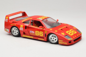 Ferrari F40 LM #86 Ch. Pozzi IMSA 24 Hours of Le Mans 1985 Punainen Bburago 1:18 3332-P6 Metalli — kuva 6 / 8